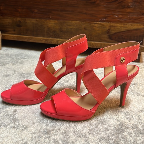 LIZ CLAIBORNE Women's Pink Faux Patent Leather Strappy Open Toe Pumps size 9 - Picture 6 of 7